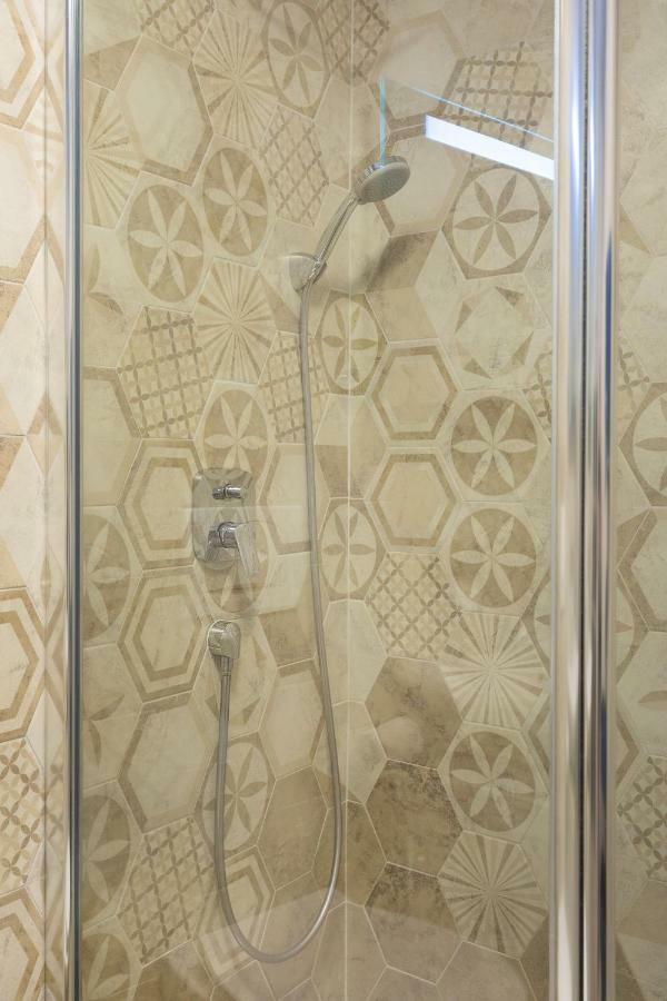 Apartments Nika Crikvenica Ngoại thất bức ảnh