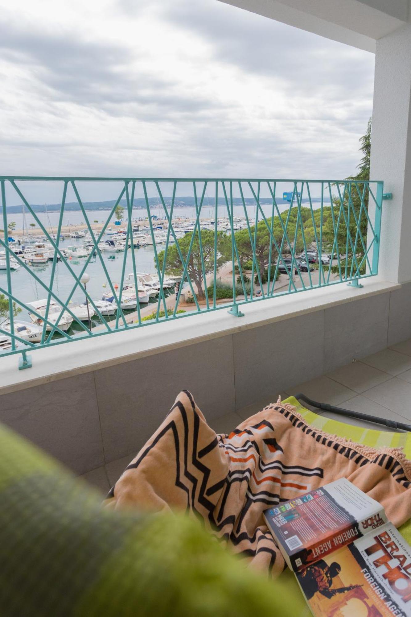 Apartments Nika Crikvenica Ngoại thất bức ảnh